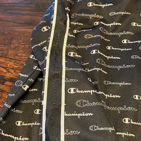 Champion Track Jacket with Allover Logo Print Size Small Black and white - Picture 11 of 12